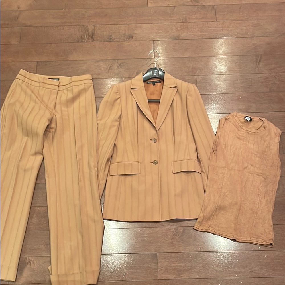 Elegant Tan Blazer and Pants Set